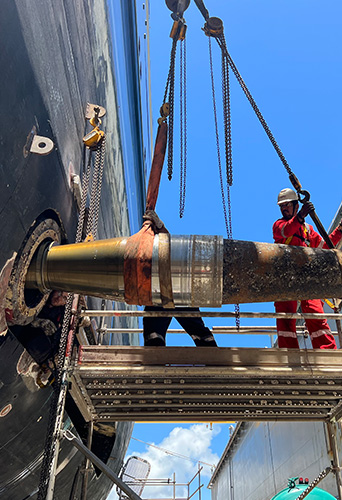 ONE SUPER YACHT REFIT ONE SUPER YACHT REFIT